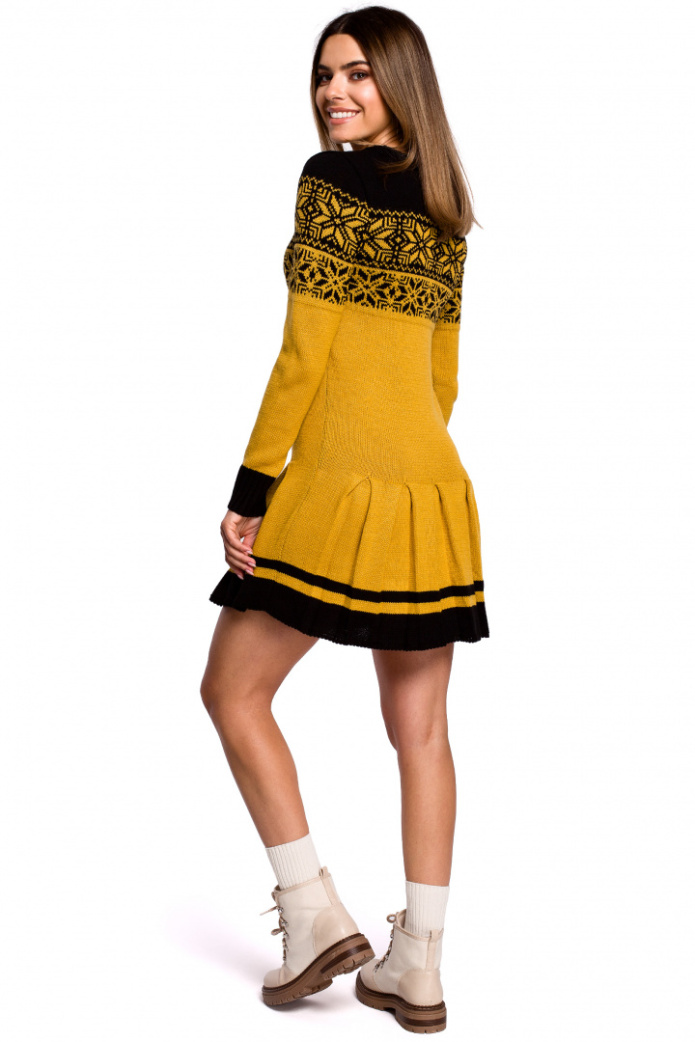 Sukienka Sweterkowa Świąteczna Rozkloszowana Długi Rękaw - żółta